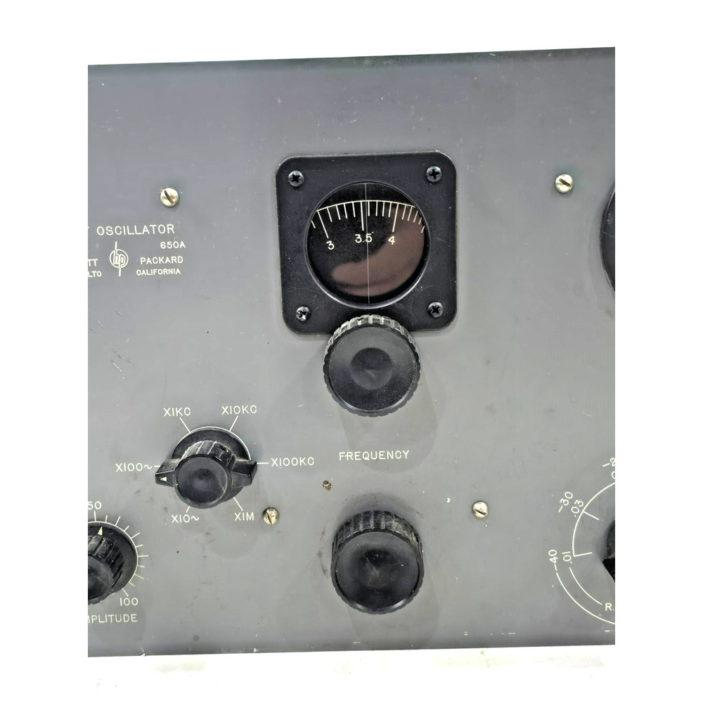 Vintage Hewlett Packard Western Electric Test Oscillator Model 650A - Picture 7 of 13
